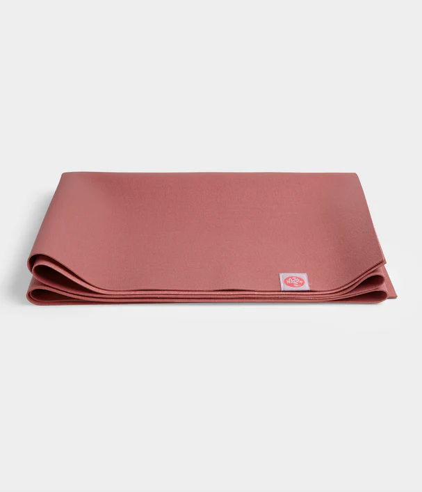 136011816_EKO-SL-71-ROSEWOOD_01_607x780.jpg MANDUKA reisimatt Rosewood
